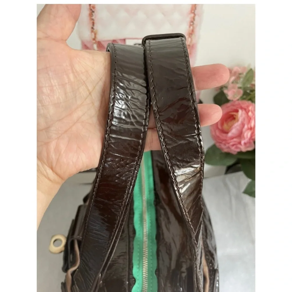Authentic Chloe patent leather handbag - Picture 9 of 12